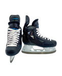 TRUE JUNIOR STOCK ICE HOCKEY PLAYER SKATES